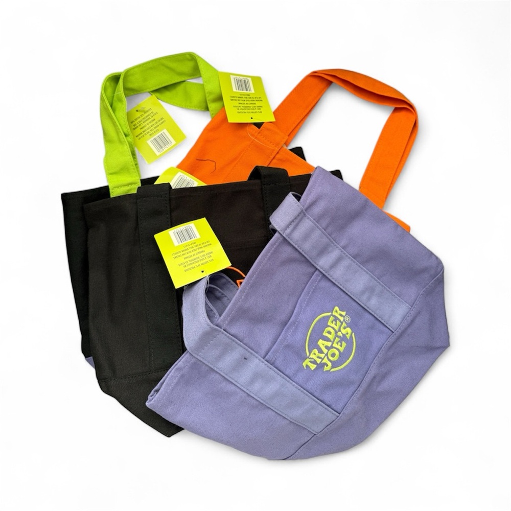 NEW Trader Joe’s 4 Multi-Color Mini Tote Bags